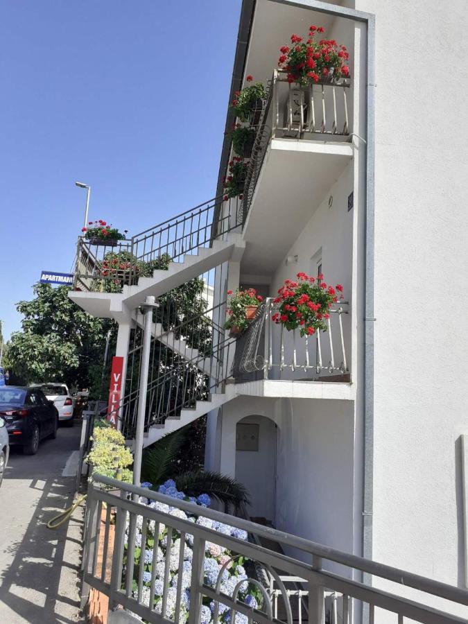 Villa Angelina กุมบอร์ ภายนอก รูปภาพ